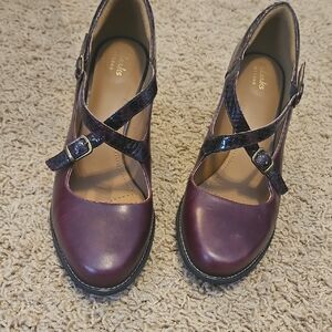 Clarks Women's Burgundy Mary Jane Heels